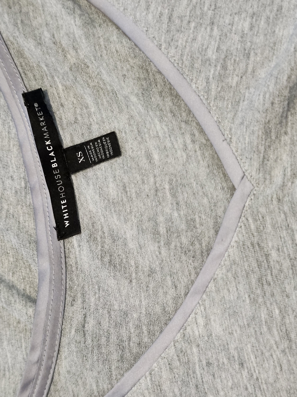 White House Black Market Heather Gray Modal Scoop V Neck Tee  XS